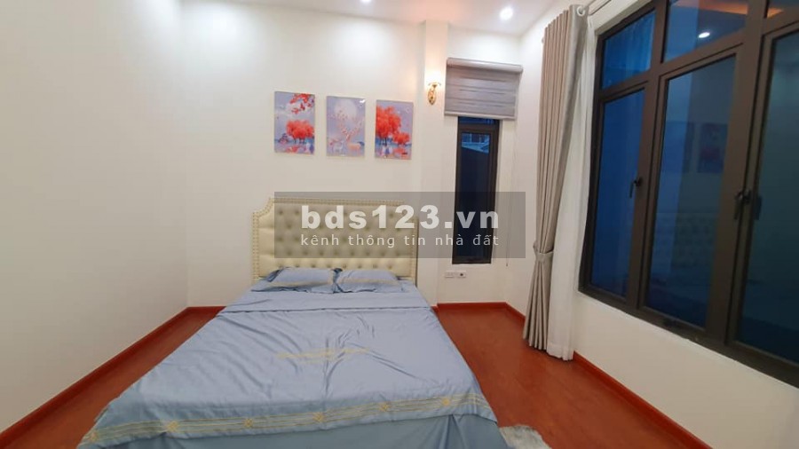 Nhà Nguyễn Ngọc Vũ 38m 4 tầng 4.39tỷ TẶNG NỘI THẤT-MATIZ ĐỖ CỬA