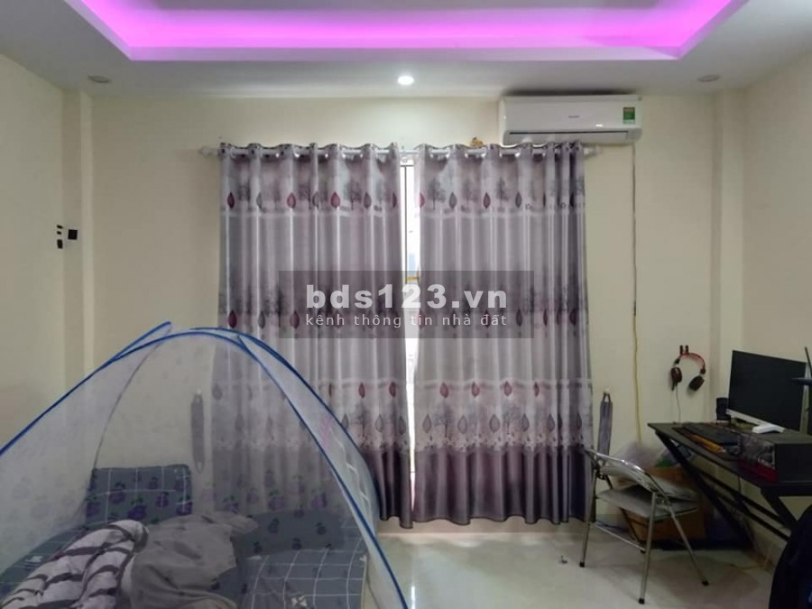 Bán nhà Yên Nghĩa, Hà Đông, sát vách mọi thứ, diện tích 32m2, 5 tầng, giá chỉ 2.35 tỷ