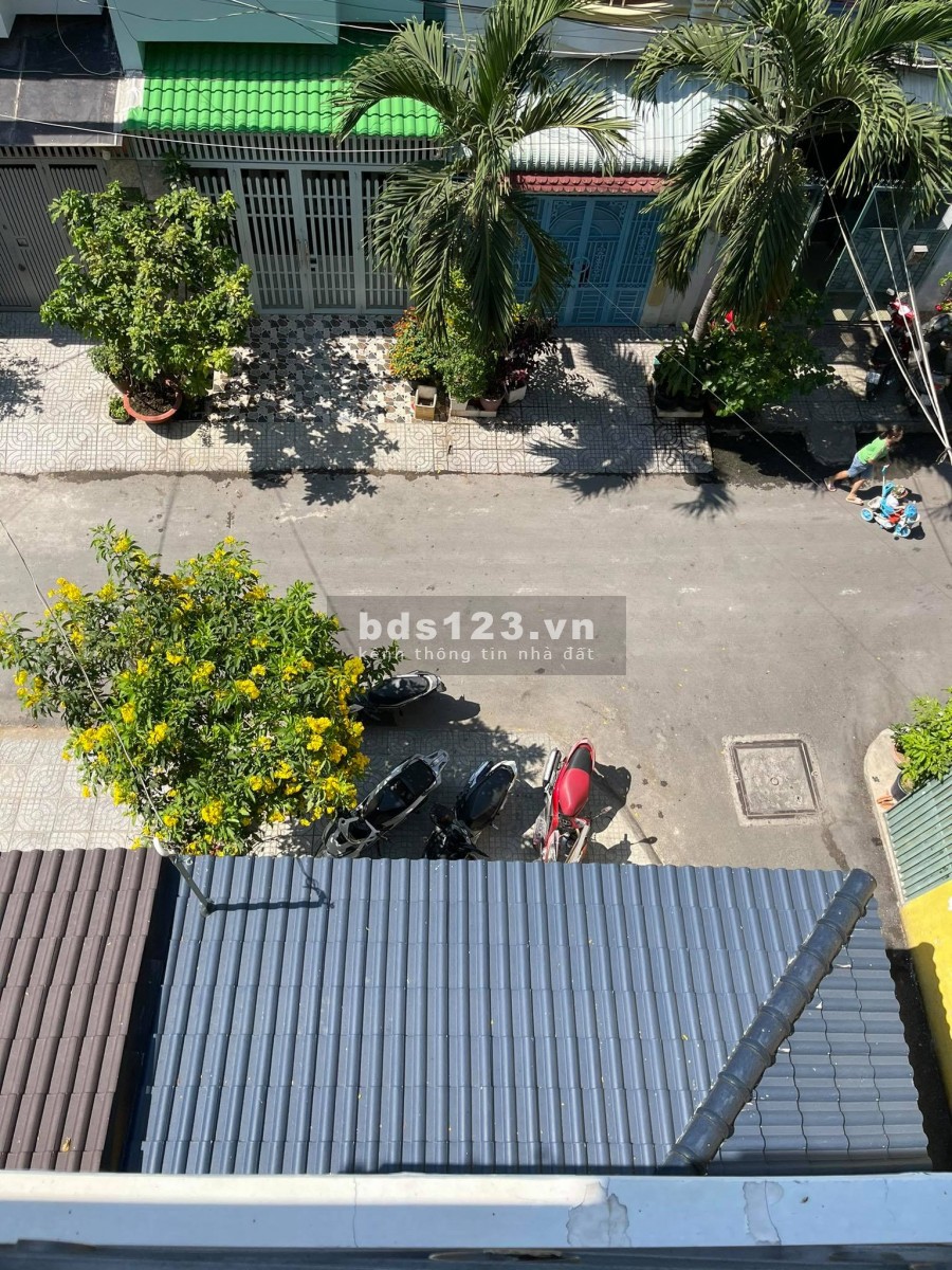 Bán gấp nhà giá rẻ dt 68m2, 5 tầng giá chỉ 6.6 tỷ, Quang Trung Gò Vấp, còn thương lượng
