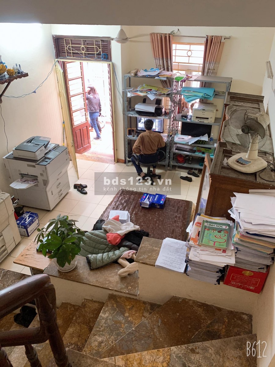 Nhà thoáng ô tô 10m, Quận uỷ Nam Từ Liêm, an sinh tốt, ngõ dải nhựa từ phố vào nhà