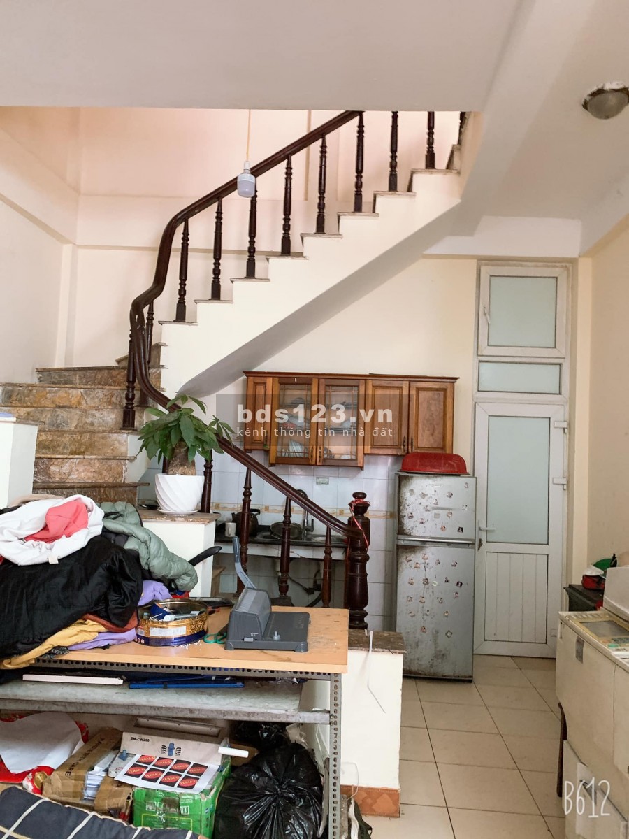 Nhà thoáng ô tô 10m, Quận uỷ Nam Từ Liêm, an sinh tốt, ngõ dải nhựa từ phố vào nhà