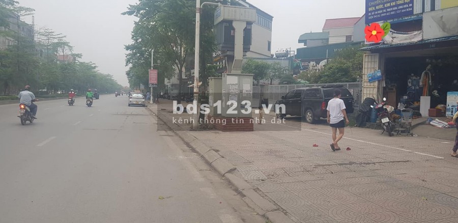 Lô góc Cổ Linh, Thạch bàn, diện tích 98m, rộng 11m, ô tô tránh, giá bán 11 tỷ