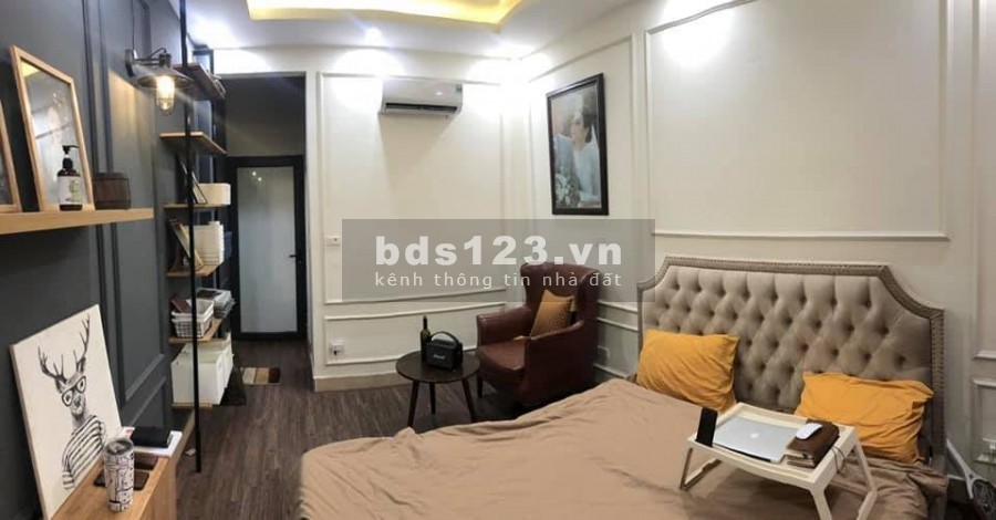 Bán nhà phố Chùa Bộc Đống Đa, ô tô đỗ cửa, kinh doanh đa dạng dt 100m2, giá sốc 4.5 tỷ