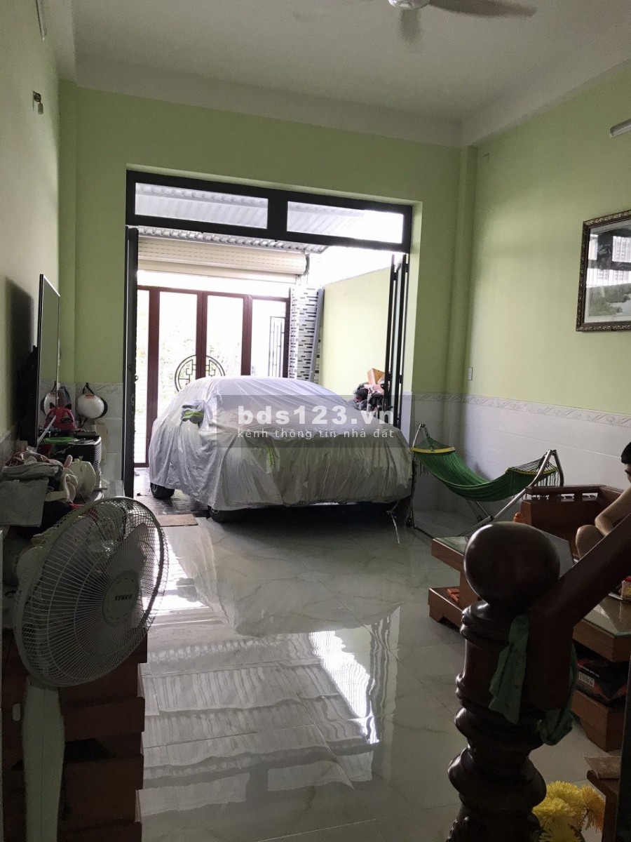 Bán nhà đường 16, Linh Trung, Quận Thủ Đức, dt 4mx18m, giá…