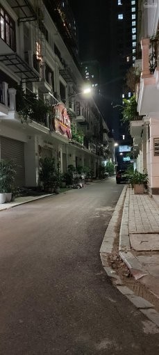 Nhà Đẹp Mỹ Đình 40m x 5 Tầng, Kinh Doanh sầm uất, (Bán Gấp) Giá: 4.4 tỷ Nam Từ Liêm