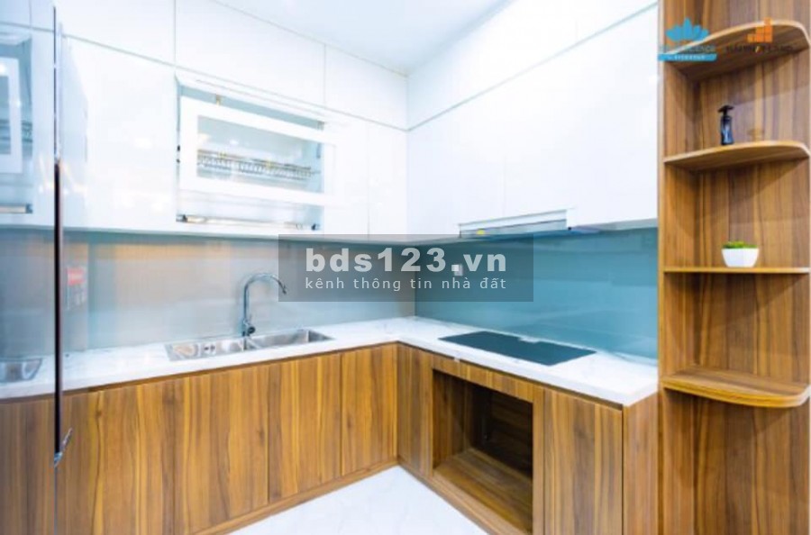 Bán Nhà Mới Đẹp Phố Trần Khát Chân Quận Hai Bà Trưng rộng 39m2, 4 tầng giá 2.7 tỷ