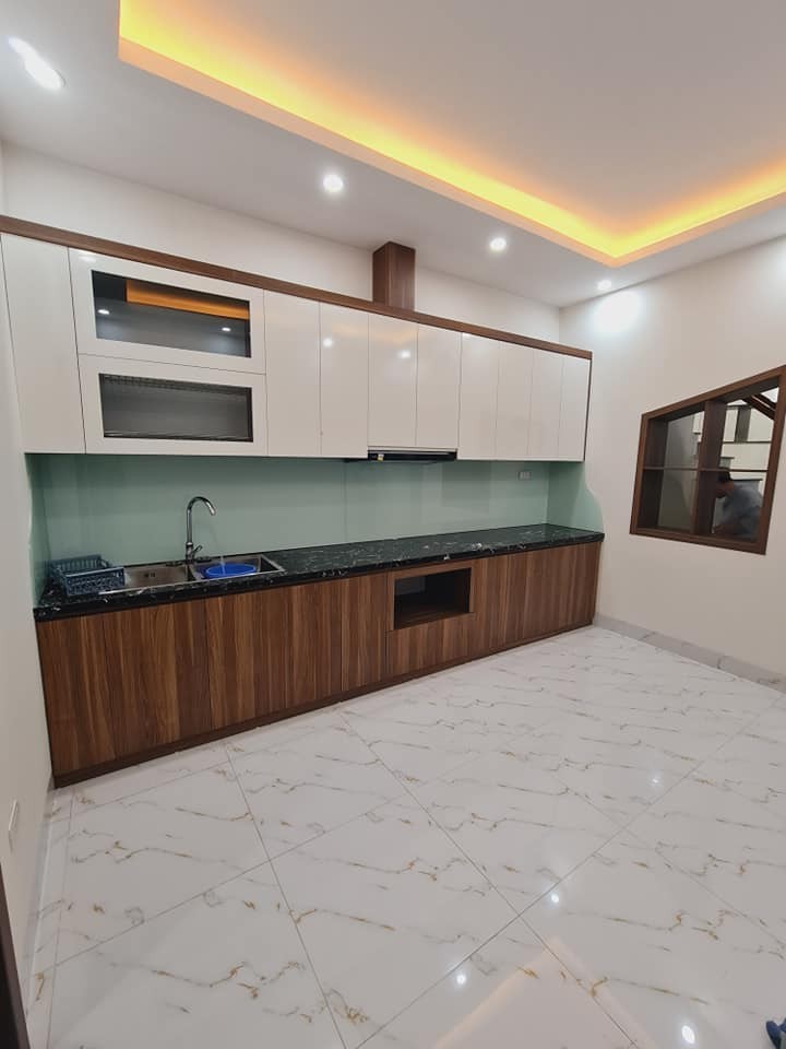 Cần Bán Gấp Nhà Phố Quan Nhân, Quận Thanh Xuân, Dt 5*50m2, Ngõ Ô Tô, Giá Chỉ 7 Tỷ 1, Sổ Đỏ