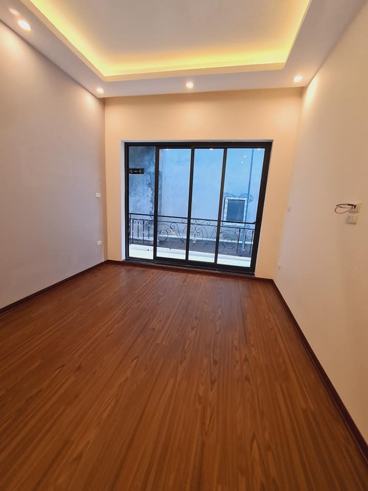 Cần Bán Gấp Nhà Phố Quan Nhân, Quận Thanh Xuân, Dt 5*50m2, Ngõ Ô Tô, Giá Chỉ 7 Tỷ 1, Sổ Đỏ