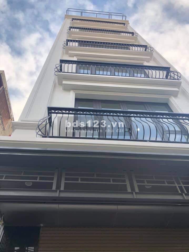 Bán nhà An Dương Vương, Tây Hồ, ô tô đổ cổng lô góc nhà mới tinh dt 30m2, 5 tầng, giá 3 tỷ