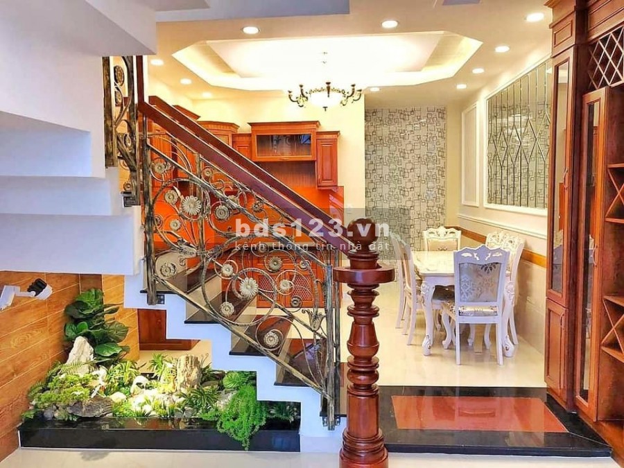 Phân lô NGô Quyền 50m đúc kiên cố 5 tầng, 2 thoáng ô tô 10m giá bán chỉ 3.6 tỷ