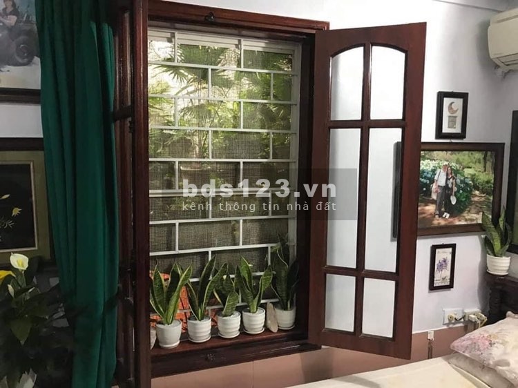 BIỆT THỰ 3 TẦNG MINH KHAI - PHÂN LÔ - Ô TÔ VÀO NHÀ - NỞ HẬU .
