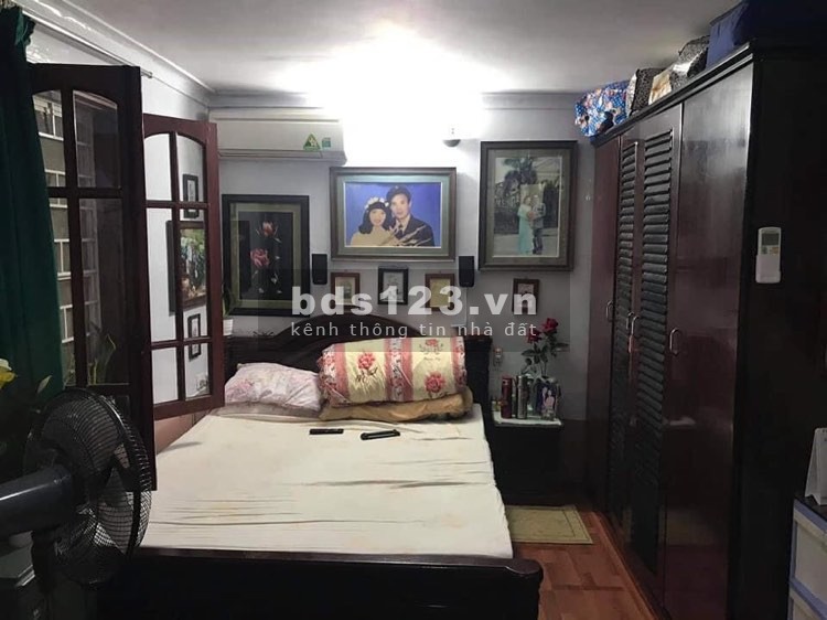 BIỆT THỰ 3 TẦNG MINH KHAI - PHÂN LÔ - Ô TÔ VÀO NHÀ - NỞ HẬU .
