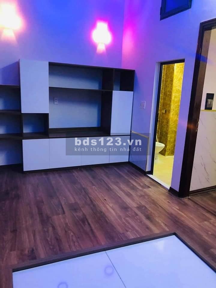 Bán nhà Quận Hoàng Mai - Định Công Thượng, 4 tầng diện tích 52m2, ô tô, giá 4.7 tỷ