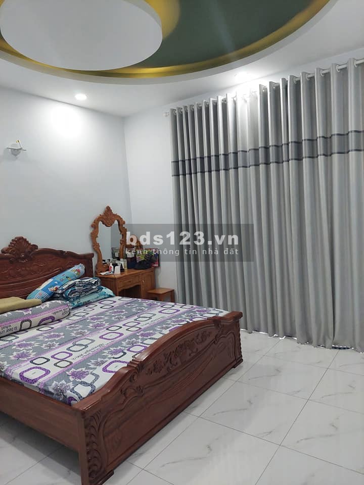 Bán nhà 2 tầng Phú Thọ Hoà, Quận Tân Phú, diện tích 4.3 x 10, giá bán 3.8 tỷ
