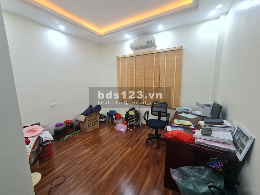 Phân Lô Thái Hà trước sau như một ngõ thông diện tích 50m2 giá bán 6.5 tỷ