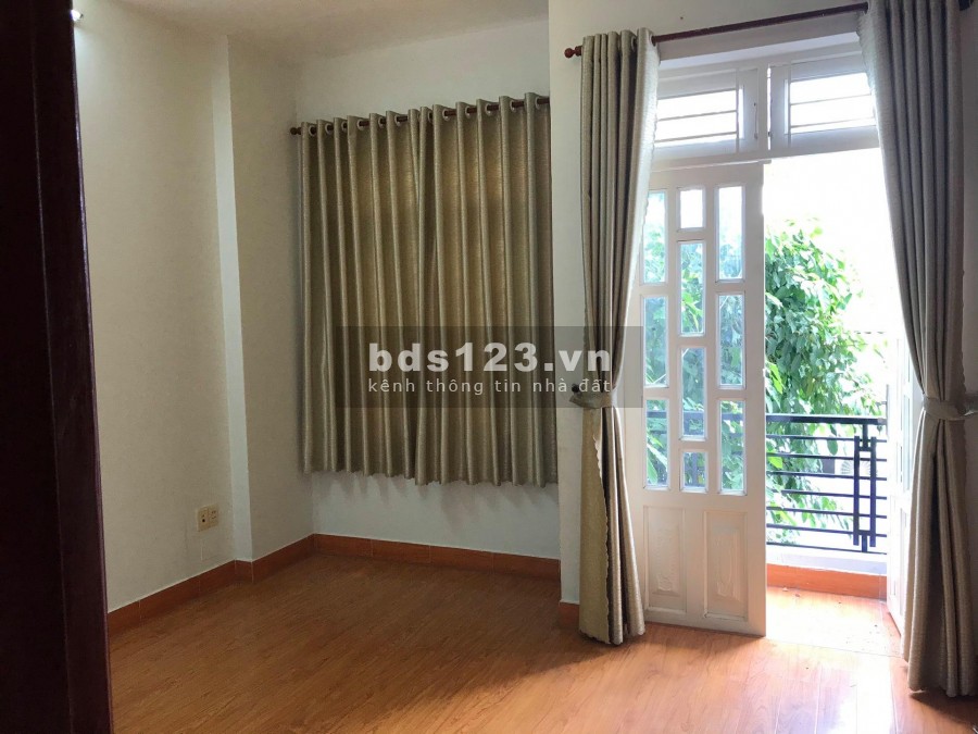 Bán Nhà 3 Tầng 4 pn, hẻm xe hơi 6m Lê Văn Thọ, p11, Gò Vấp dt 59m2 giá 5,1 tỷ TL