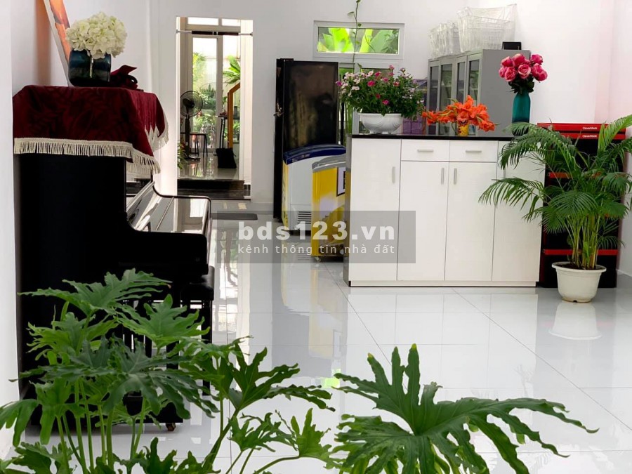 Bán nhà VIP Bình Thạnh, Điện Biên Phủ, diện tích lớn 100m2 giá chỉ 11.9 tỷ