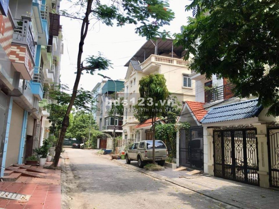 Bán nhà Vạn Phúc, Quận Hà Đông diện tích 75m2, 5 tầng, mt 5m2, giá bán 9 tỷ