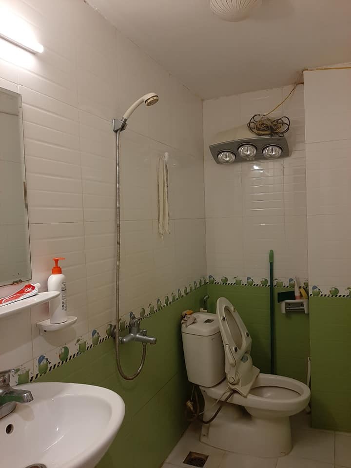 Bán nhà đường Láng, Đống Đa. Diện tích 50m2*5 tầng, ô tô gần. giá chỉ hơn 4.5 tỷ