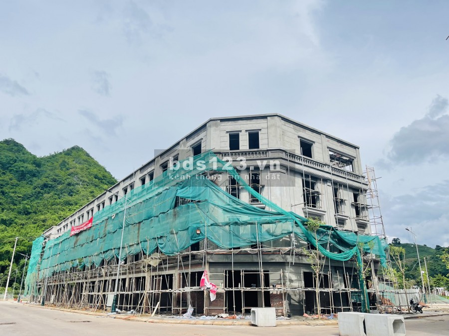 Bán đất nền tặng nhà 4 tầng xây sẵn tại khu đô thị cao cấp Picenza Riverside