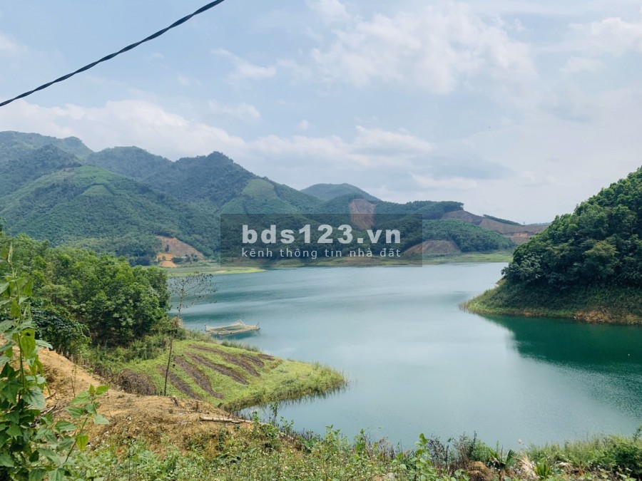 Bán đất diện tích sử dụng 1000m2 có 760m thổ cư bám hồ Đà Băc Hoà Bình