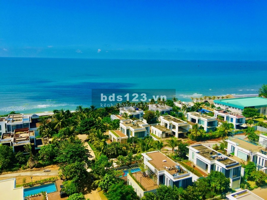 Mở Bán Căn Vip Tầng 12 Căn 128m2 giá 4,7 Tỷ, Ưu Đãi 399tr, CK6%, NH Hỗ Trợ 0% Lãi Suất. LH 0909689884