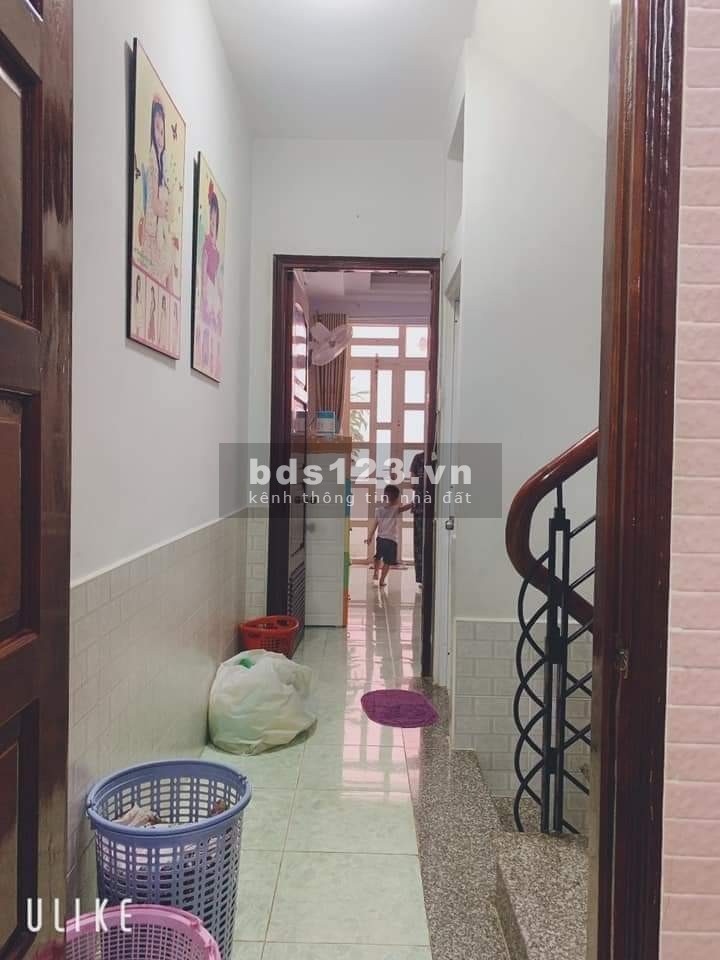 Trước nhà 6m, tiện kinh doanh. Lạc Long Quân, P.8, Tân Bình, giá 5.3 tỷ