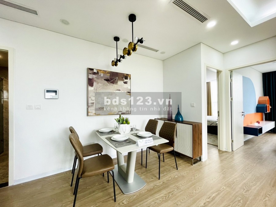 Em muốn bán căn 2 PN gần ngã tư Nguyễn Trãi view công viên Chu Văn An