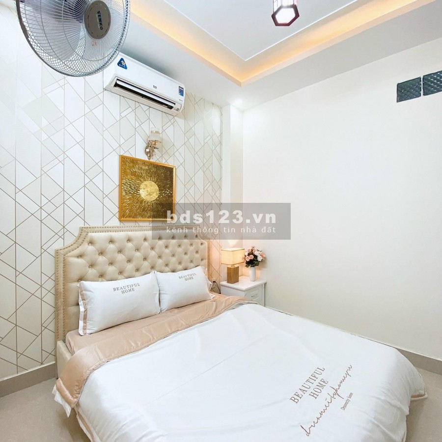 Bán Gấp Nhà P7 Gò Vấp,Phan Văn Trị, Nhà Đẹp, Cơ Hội Dành Cho Cặp Vợ Chồng Trẻ