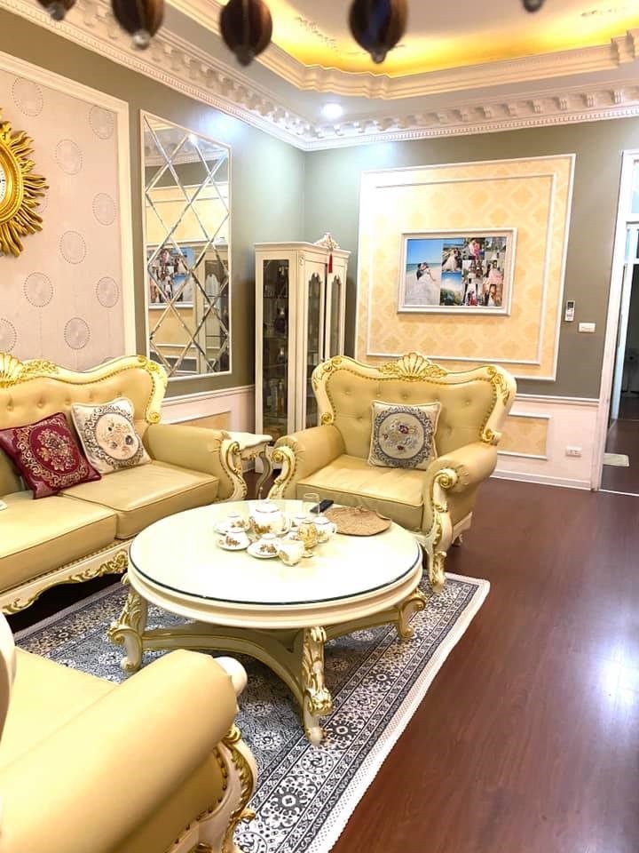 Bán nhà Nguyễn Khánh Toàn, 7 tầng dt 95m2, kinh doanh, giá 10.65…