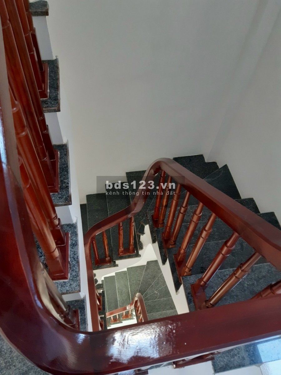 NHà mới chỉ 2,1 tỷ Lung linh, vị trí xinh xinh ngay cạnh Vinhome riverside