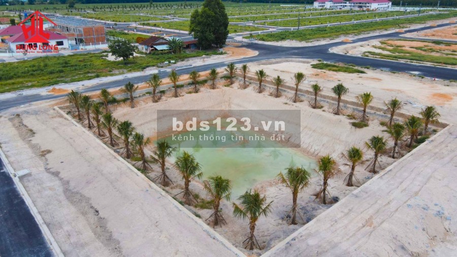 Bán gấp lô đất mt ql13 ngay thị trấn lai uyên sát khu công nghiệp 3200 hecta lh 0967068799
