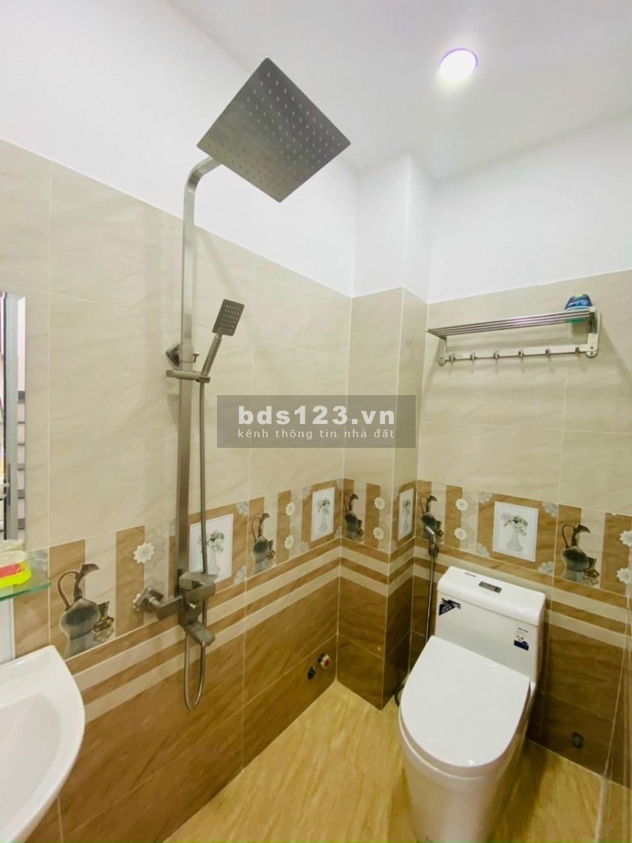 Bán Gấp Nhà P7 Gò Vấp,Phan Văn Trị, Nhà Đẹp, Cơ Hội Dành Cho Cặp Vợ Chồng Trẻ