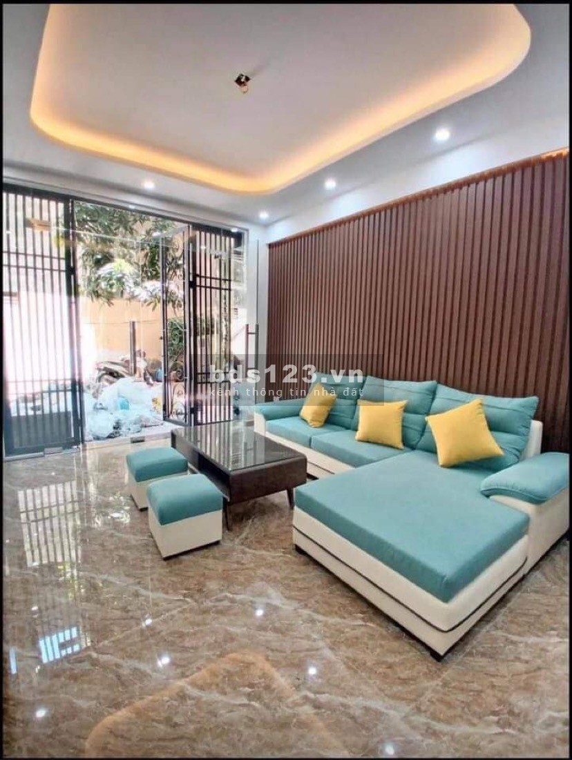 Bán nhà phân lô Phú Diễn, Bắc Từ Liêm rộng 60m2, 5 tầng, giá bán 7,9 tỷ