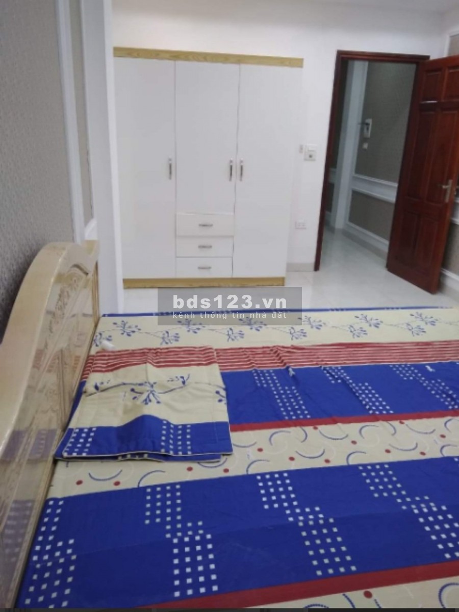 Bán Gấp nhà ở Vạn Phúc-Hà Đông, Dt 32x5T, Ô tô đỗ cách nhà 3 bước chân, Lh 0984672007