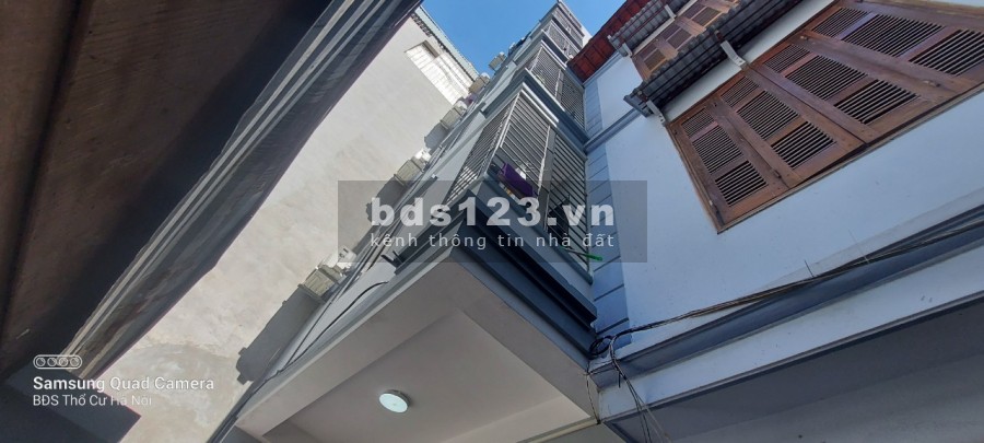 Cần bán CCMN gần hồ Triều Khúc, gần ĐHCN Giao Thông Vận Tải. giá nhỉnh 5 tỷ. Lh 0984672007