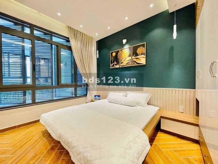 Siêu phẩm nhà Võng Thị Tây Hồ sát Hồ Tây, dt 54m2, 4 tầng, giá bán chỉ 5 tỷ