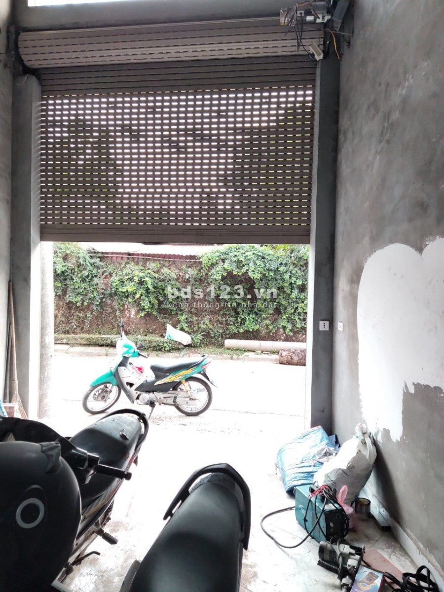 Bán nhà đường Nguyễn Văn Linh 40m x 5 tầng, giá 3.55 tỷ, Gara ô tô, Kinh doanh.
