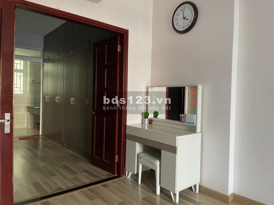 Chủ bán kín biệt thự diện tích 288m2 Âu Cơ Phường 14 Tân Bình khu vip