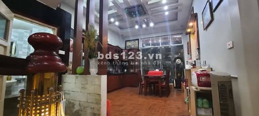 Bán nhà Phú Đô, trung tâm Nam từ Liêm, gần bộ Ngoại Giao, diện tích 46m2, giá 4 tỷ