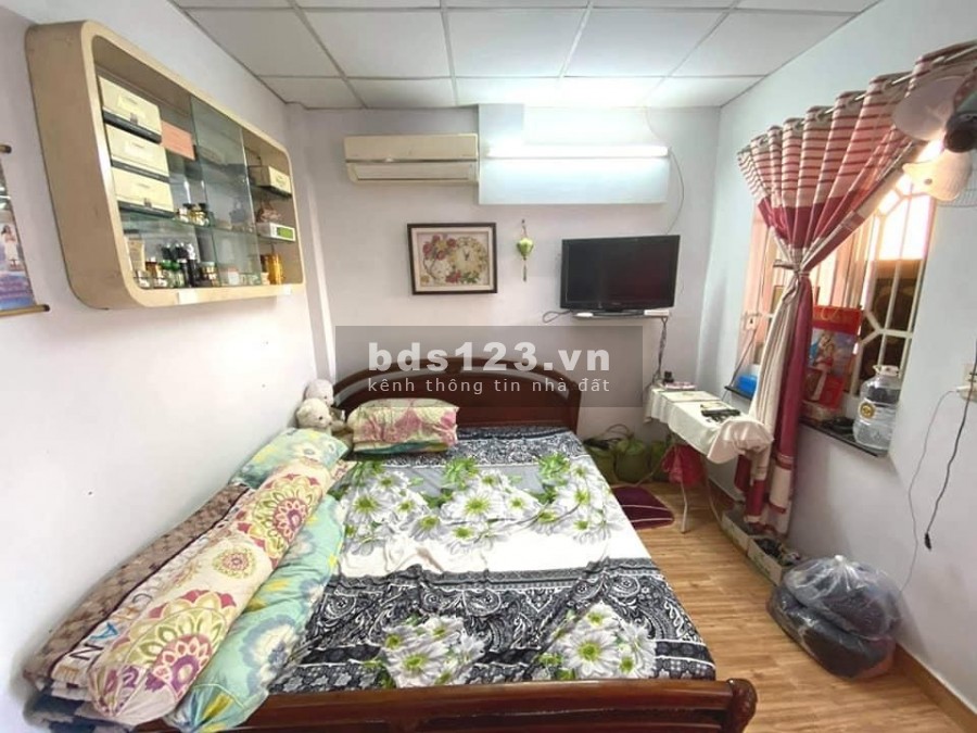 Bán gấp nhà HXH Thống nhất, P.11, Gò Vấp, 4 phòng ngủ, dt 70m2, giá 5.6 tỷ