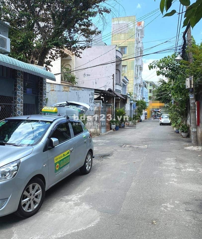 Bán gấp nhà HXH Thống nhất, P.11, Gò Vấp, 4 phòng ngủ, dt 70m2, giá 5.6 tỷ