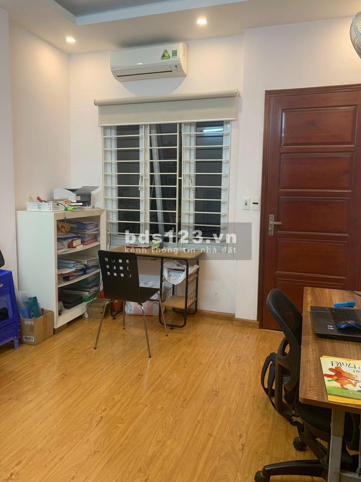 Bán nhà phố Võng Thị, sát Hồ Tây, nhà thiết kế đẹp, nở hậu cực lộc, 52m2, 4 tầng giá 5tỷ280