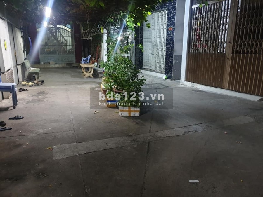 Bán nhà riêng đường Trần Bình Trọng quận Bình Thạnh 80m2 giá chỉ 5tỷ900