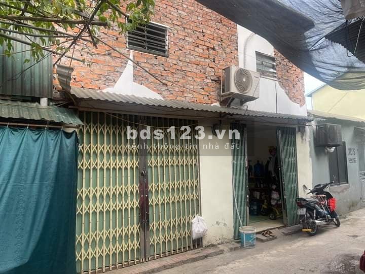 Cần bán đất Giang Biên Long Biên 94m tặng nhà cấp 4 giá 2,6 tỷ nhiều tiện ích