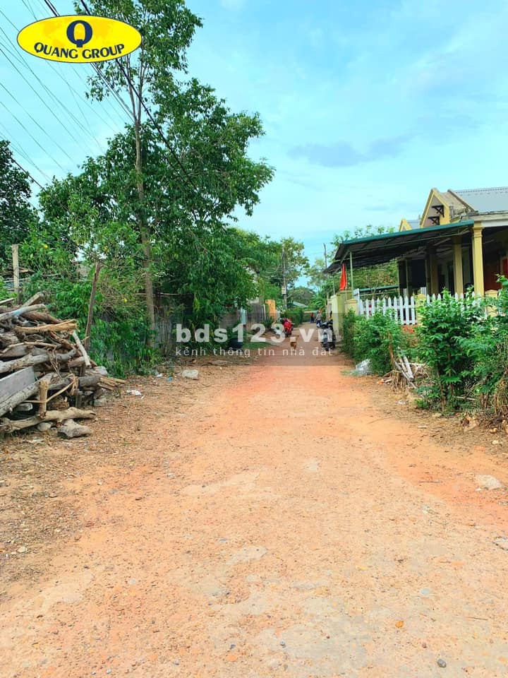 Chính chủ cần bán nhà ngay trung tâm thành phố, phong thuỷ tốt, hướng Tây Bắc