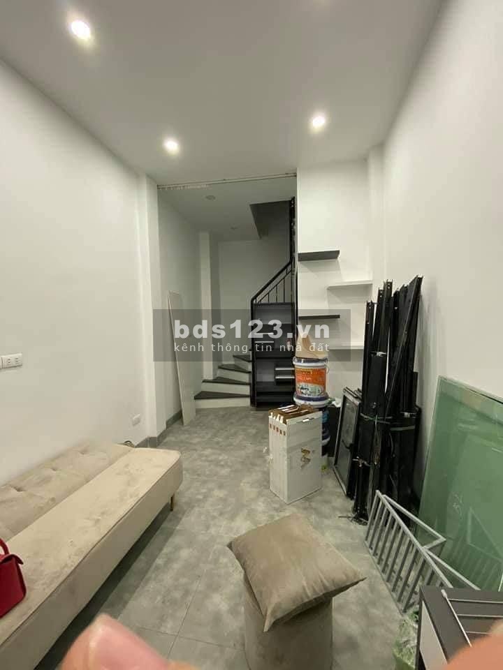 Bán nhà Đê Tô Hoàng Hai Bà trưng, đẹp như khách sạn 5 sao, full nội thất giá 2.5 tỷ