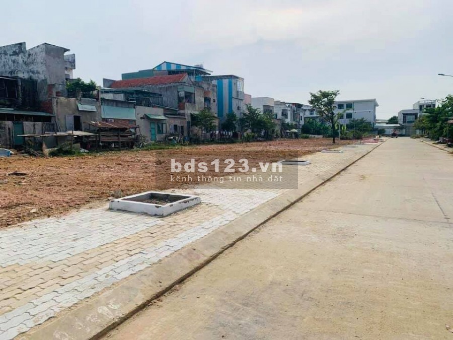 Bán lỗ nhanh lô thị trấn Ái Nghĩa 14xx cho a/c đầu tư giá thấp hơn thị trường 200tr