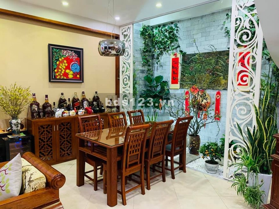 Nhà phân lô diện tích siêu rộng 100m2, MT 10m Lê Trọng Tấn nội thất sang trọng đẳng cấp