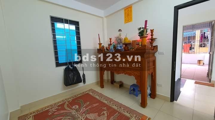 Gia đình cần tiền gấp, bán nhà Phú Đô, ba bước ra ô tô, 38.5m2, đầu giá 2 tỷ.